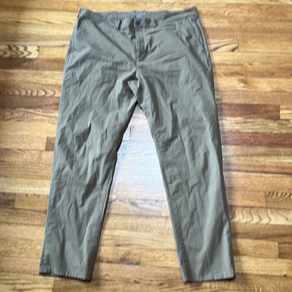 Mack Weldon Men’s Tan Pants Tag Size 39/40 Waist 34 Inseam
